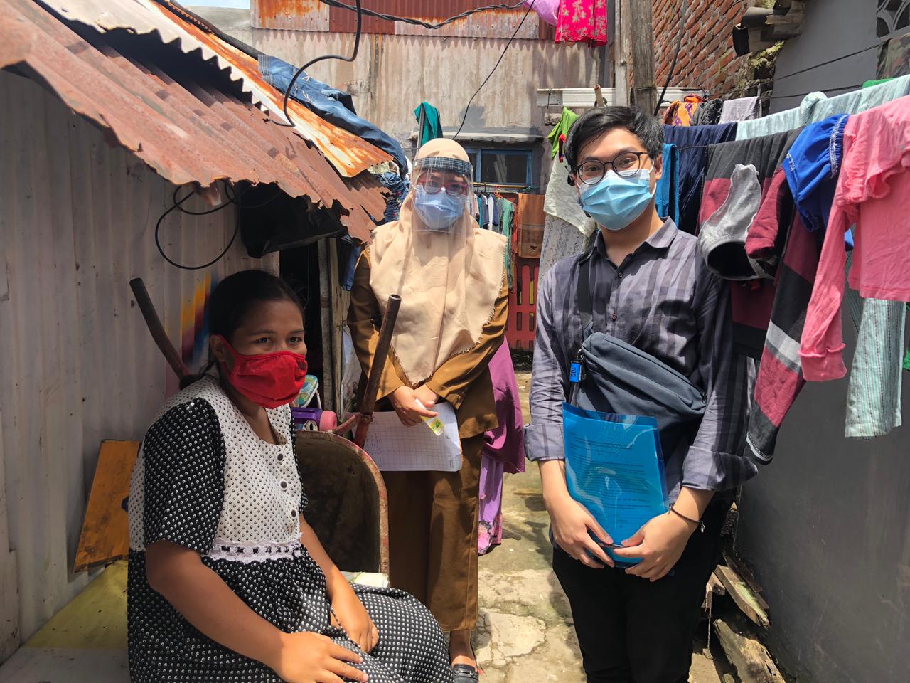 Pertemuan Pertama dengan Ibu Naharia